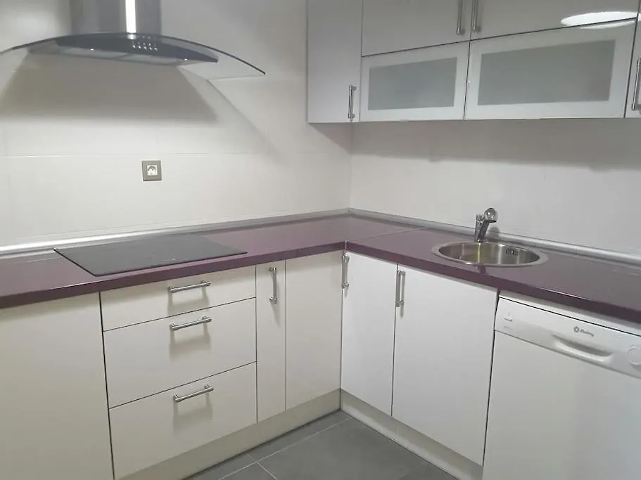 Apartamento Piso 3 Dormitorios Garaje Ascensor Terraza Armentia